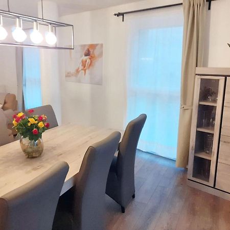 Modern Apartment In Cureghem Anderlecht 134 M² + Terrace Брюксел Екстериор снимка