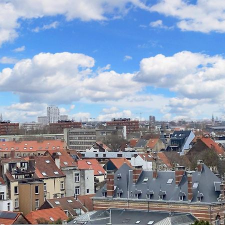 Modern Apartment In Cureghem Anderlecht 134 M² + Terrace Брюксел Екстериор снимка