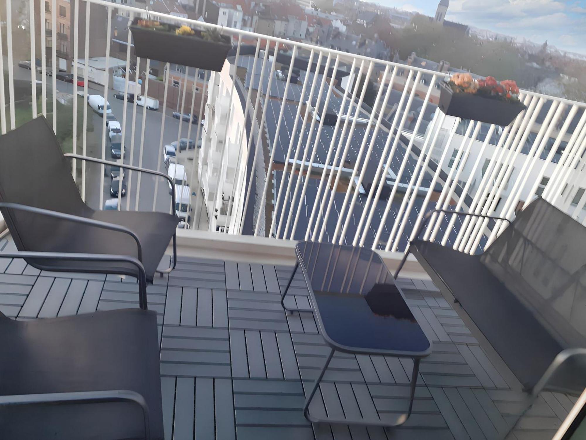 Modern Apartment In Cureghem Anderlecht 134 M² + Terrace Брюксел Екстериор снимка