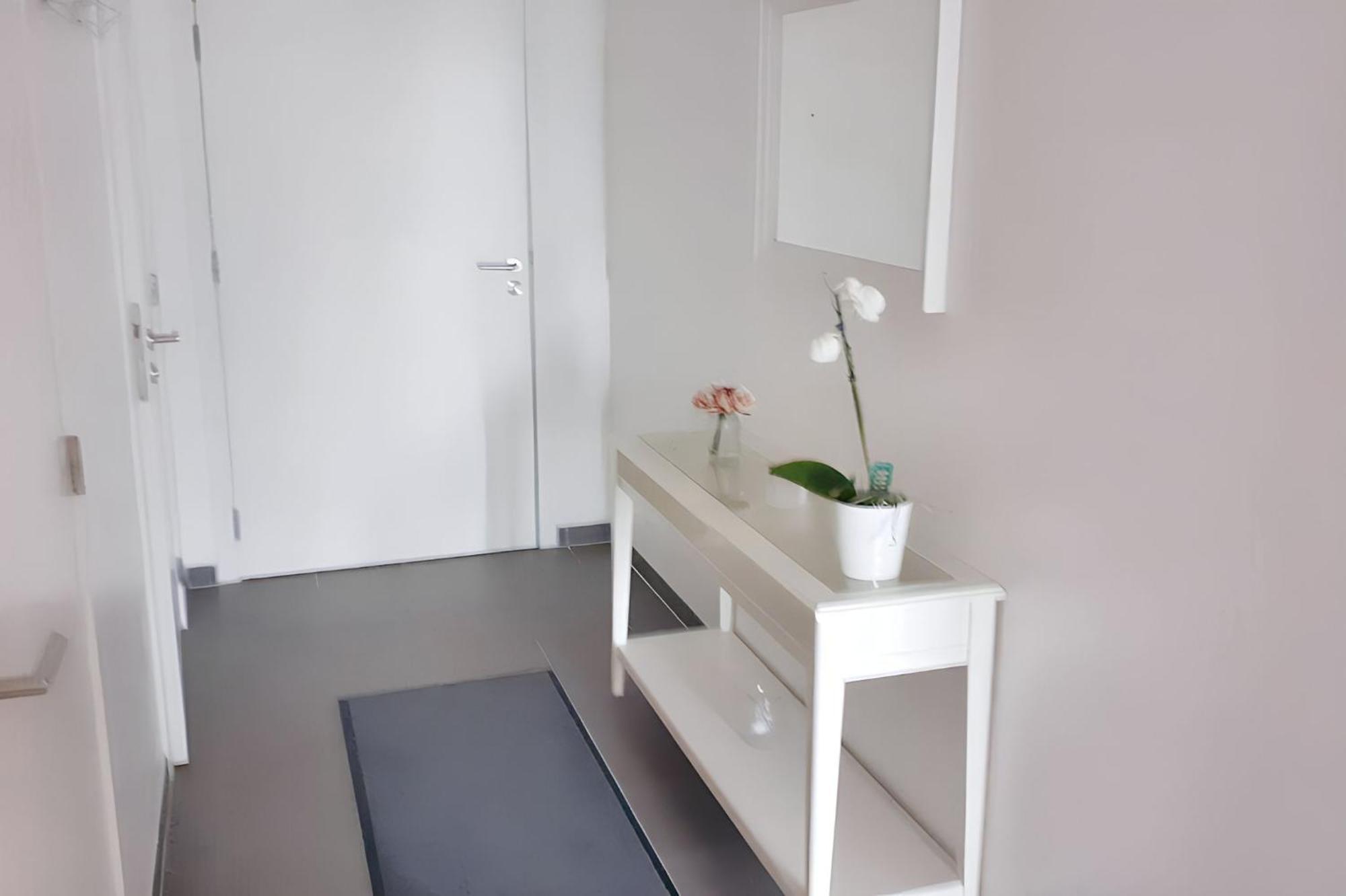 Modern Apartment In Cureghem Anderlecht 134 M² + Terrace Брюксел Екстериор снимка