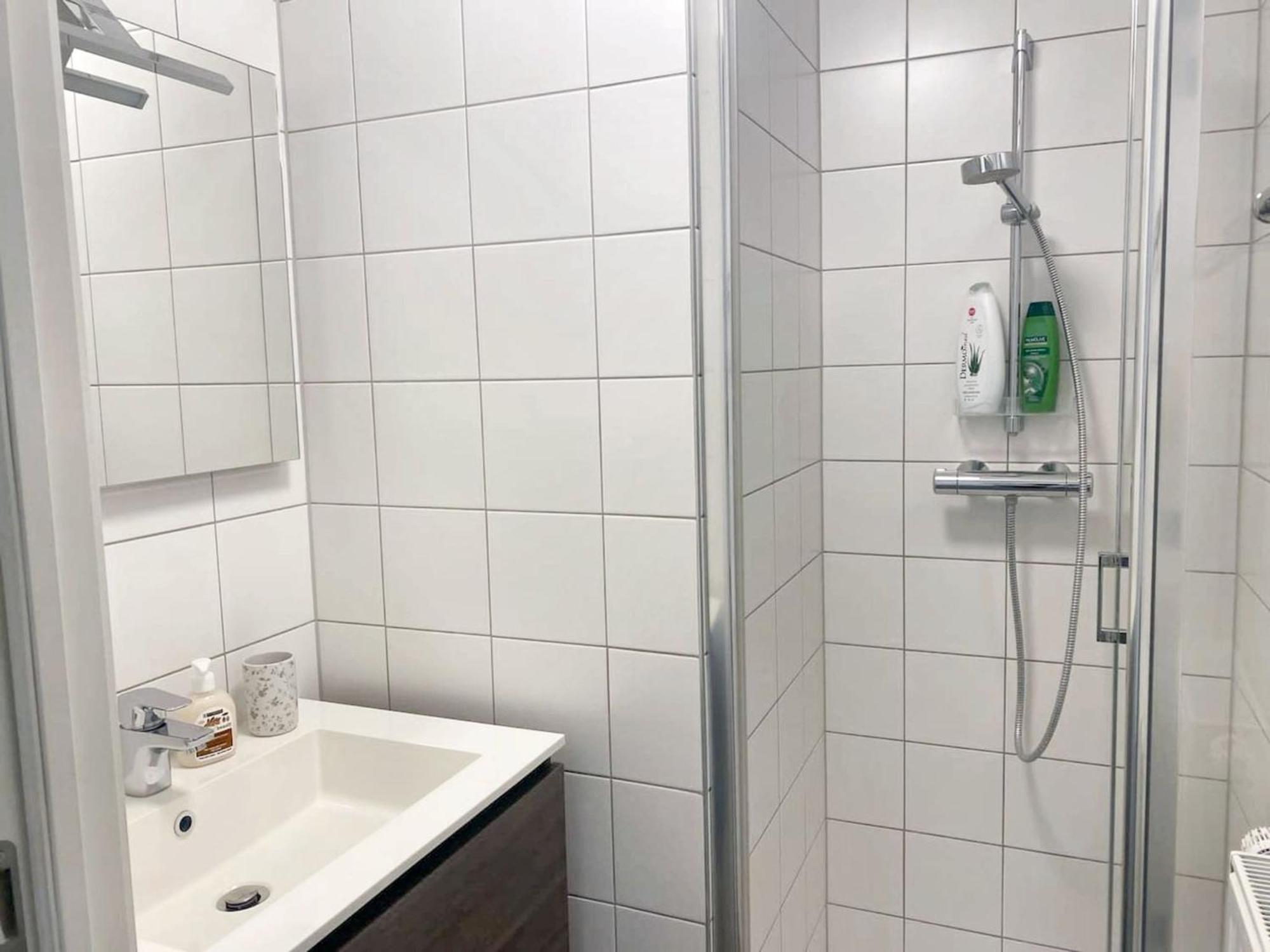 Modern Apartment In Cureghem Anderlecht 134 M² + Terrace Брюксел Екстериор снимка