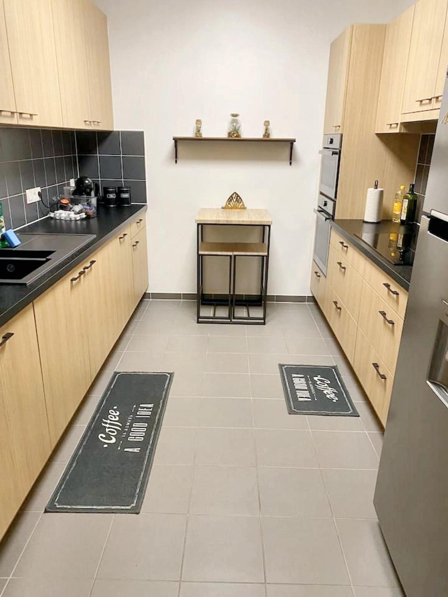 Modern Apartment In Cureghem Anderlecht 134 M² + Terrace Брюксел Екстериор снимка